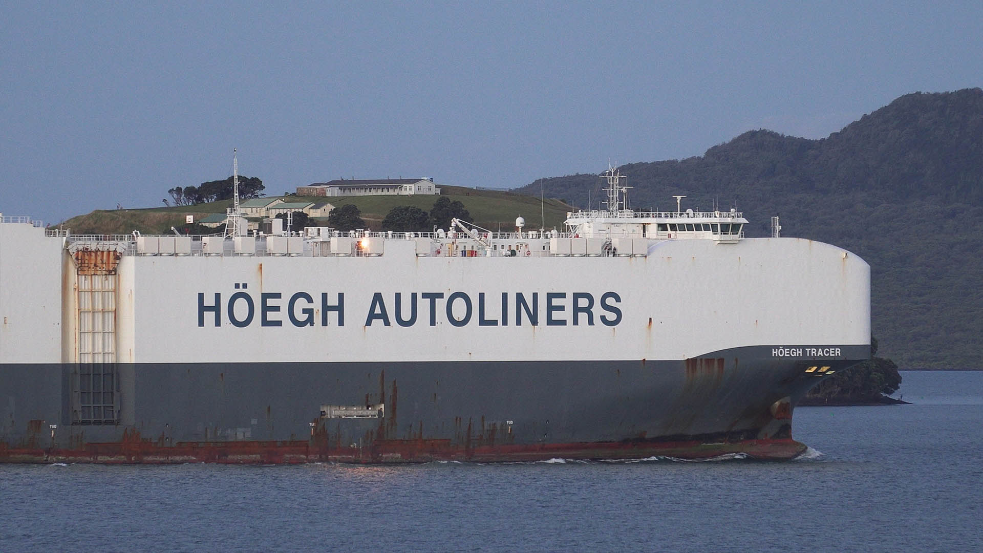 Hoegh Tracer